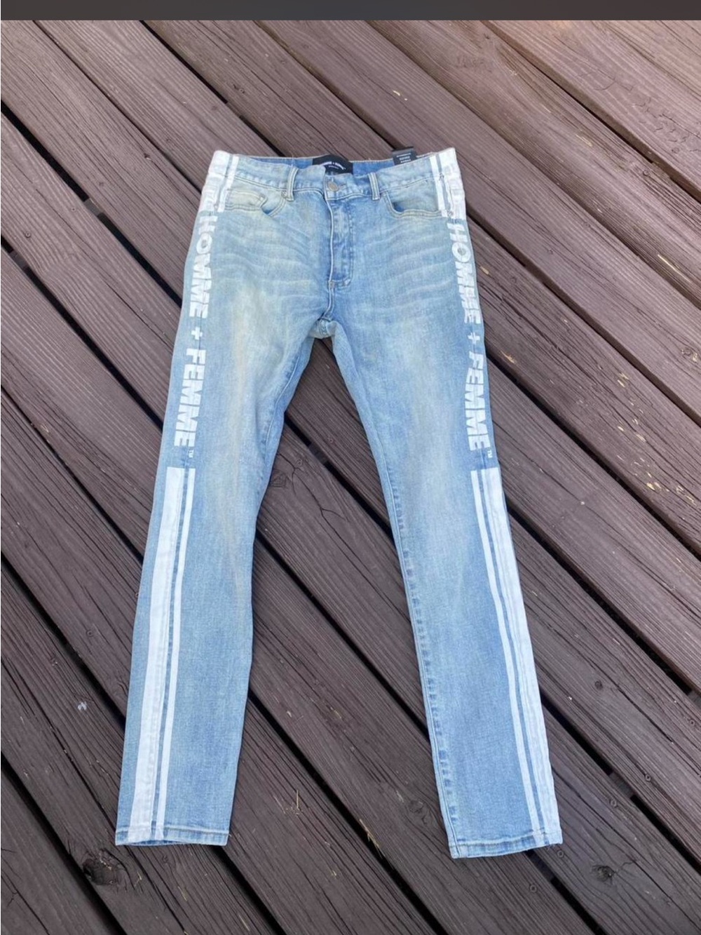 Light Blue Slim Men’s Jeans with White Side Graphics